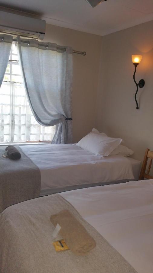 Lani'S Guest House - No Loadshedding ムシナ エクステリア 写真