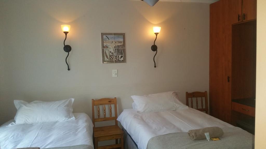 Lani'S Guest House - No Loadshedding ムシナ エクステリア 写真